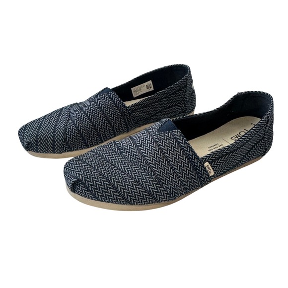 TOMS Slip On Casual Shoes Herringbone Pattern Comfort Loafers Women‎ Size 8 - Picture 1 of 8